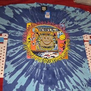 Market Studios Blue Tie-Dye T-Shirt with Flame Design Send Your Best Offer